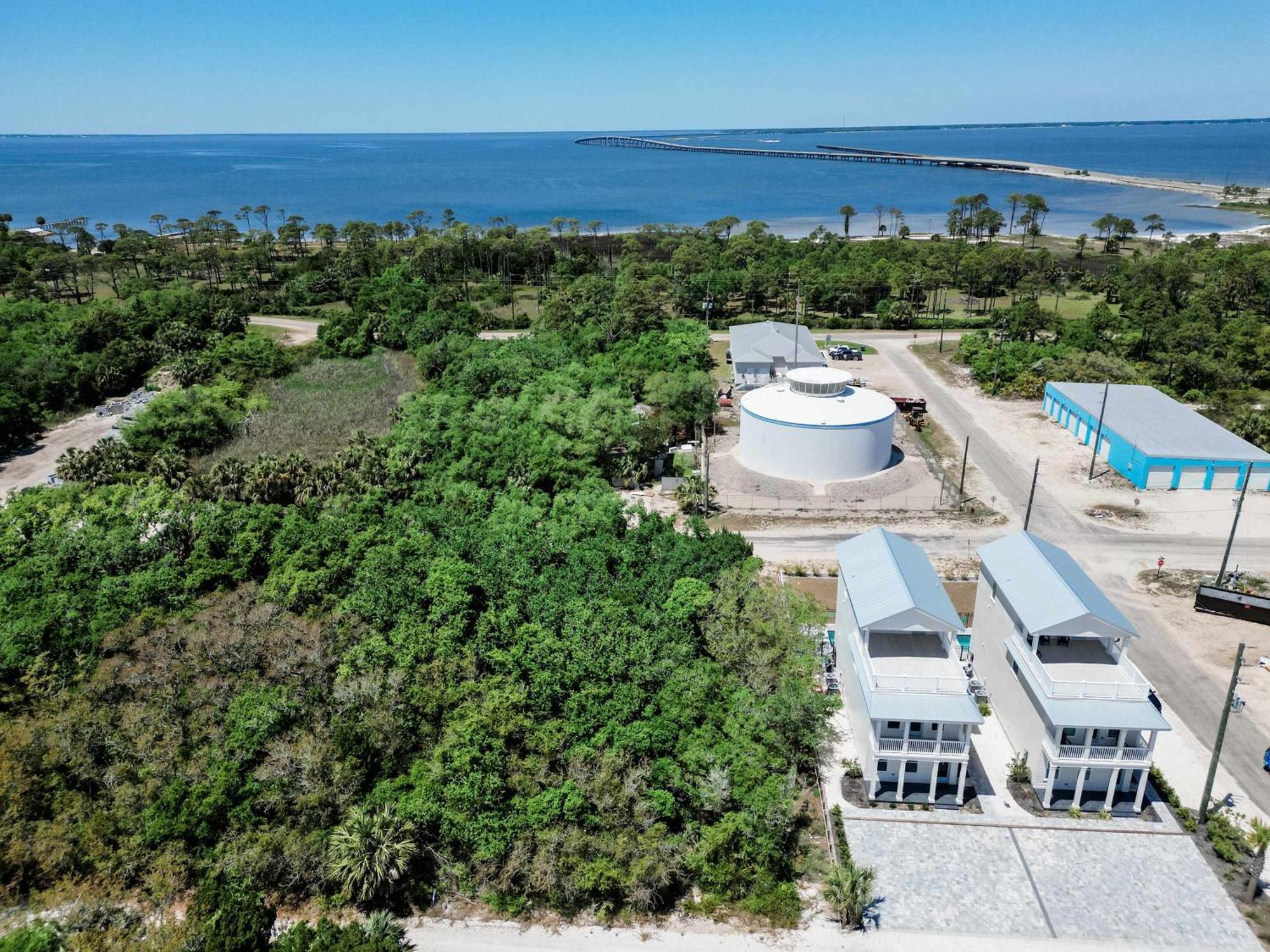 Serenity By The Sea St George Island Pool Home Eastpoint Exterior photo